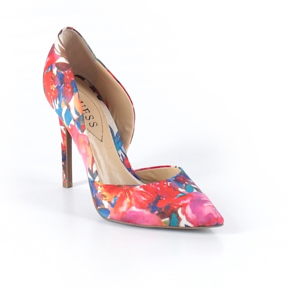 Guess Shoes - Guess Satin Floral Heels Pumps sz 7